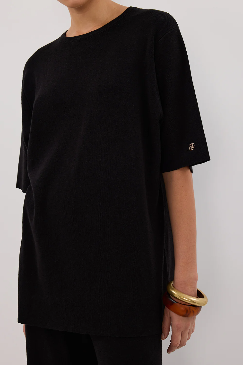 OLIVIA BLACK OVERSIZED KNIT TEE - Gamepaces