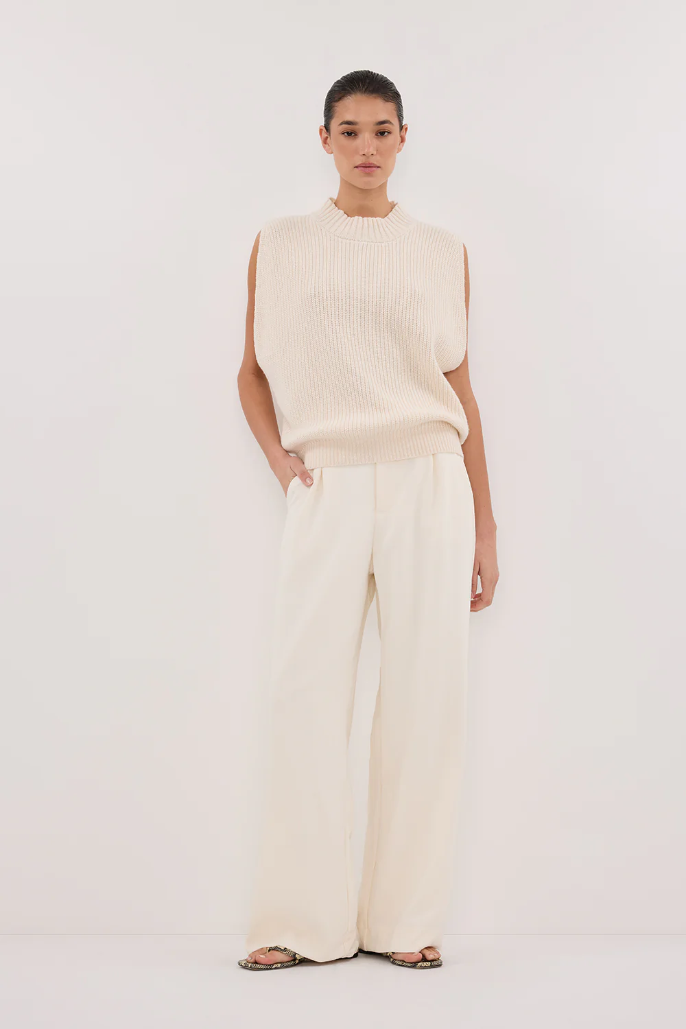 ARO CREAM KNIT TOP - Gamepaces