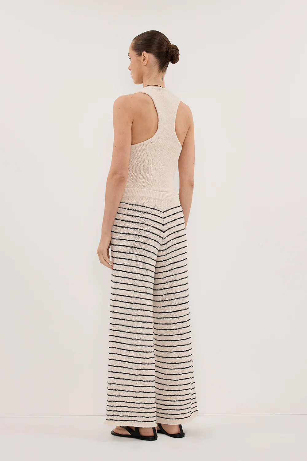 ASPEN SANDSTONE SLEEVELESS RACER KNIT TOP - Gamepaces