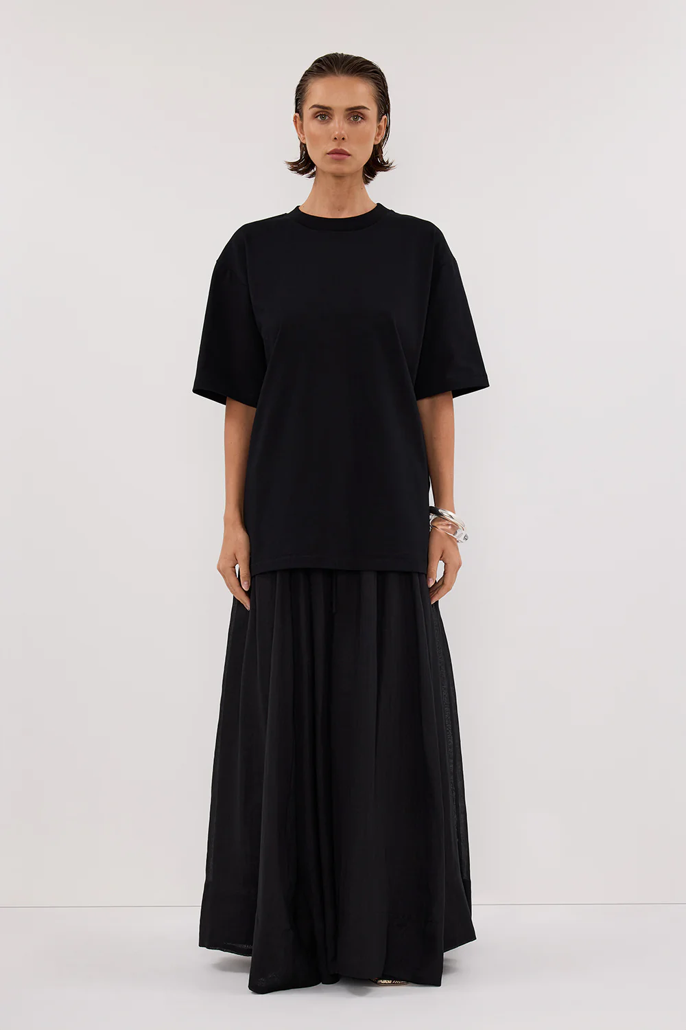 NOAH BLACK LONGLINE TEE - Gamepaces