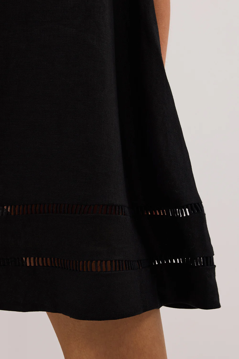 LINDSAY BLACK LINEN MINI DRESS - Gamepaces