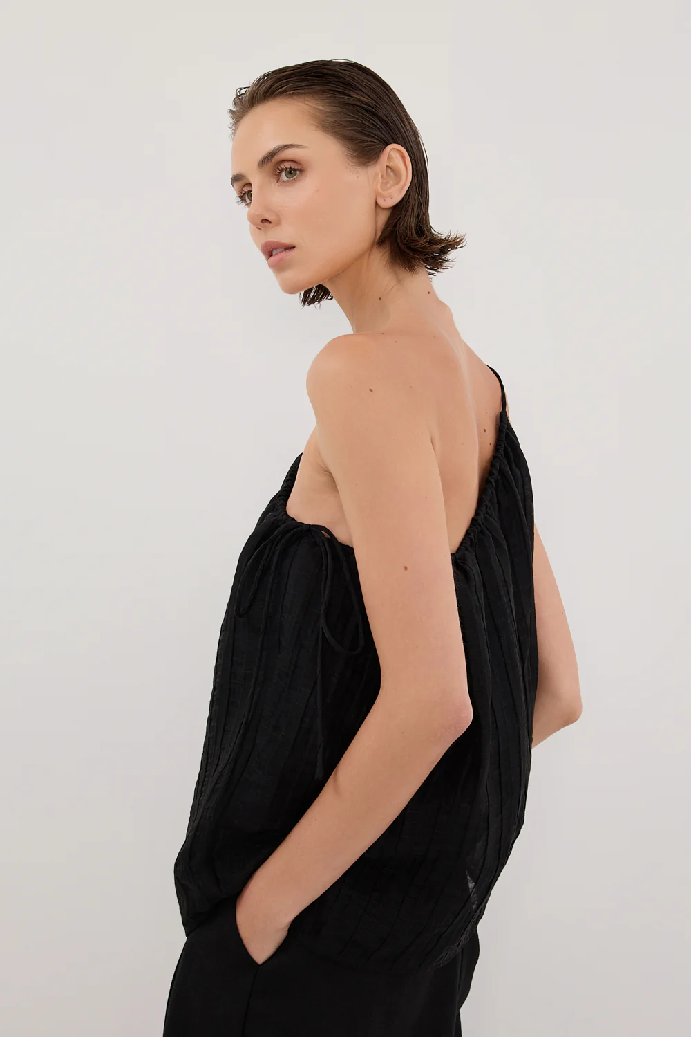TAHITI BLACK ONE SHOULDER TOP - Gamepaces