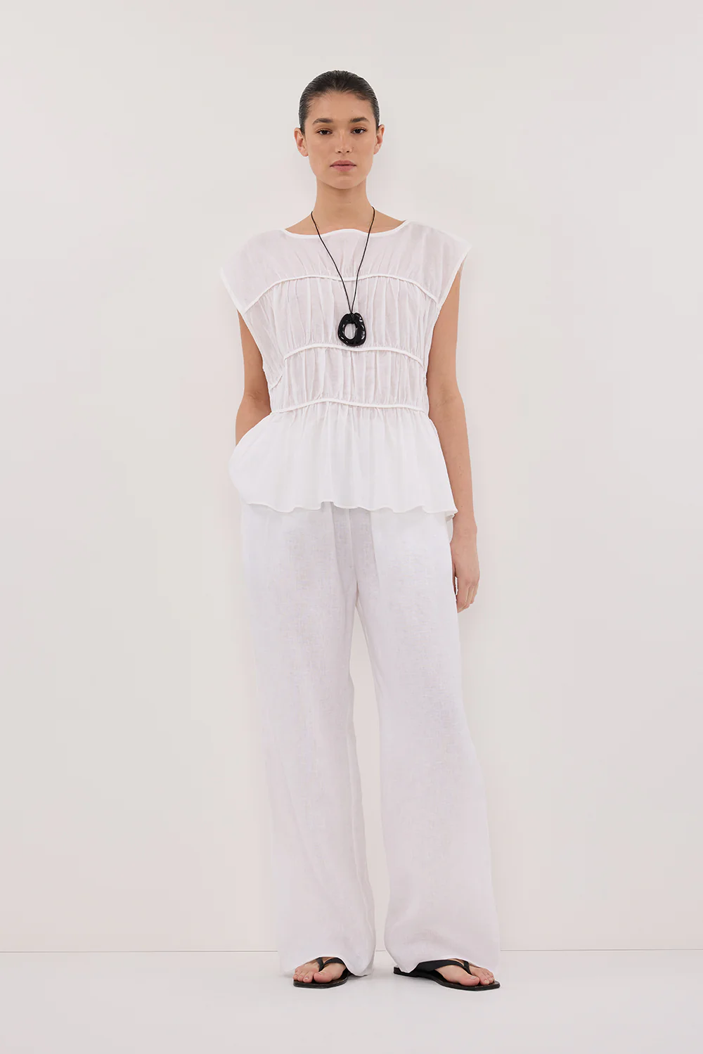 FLYNN WHITE LINEN BLEND TIERED TOP - Gamepaces