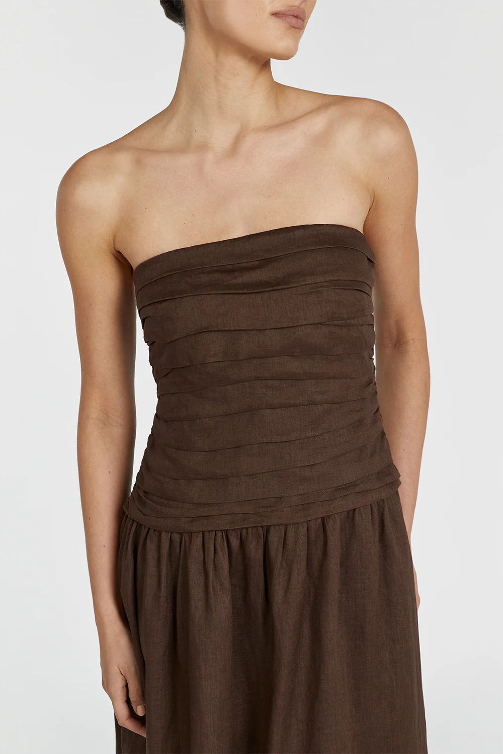 CATANIA BITTER CHOC LINEN STRAPLESS MIDI DRESS - Gamepaces