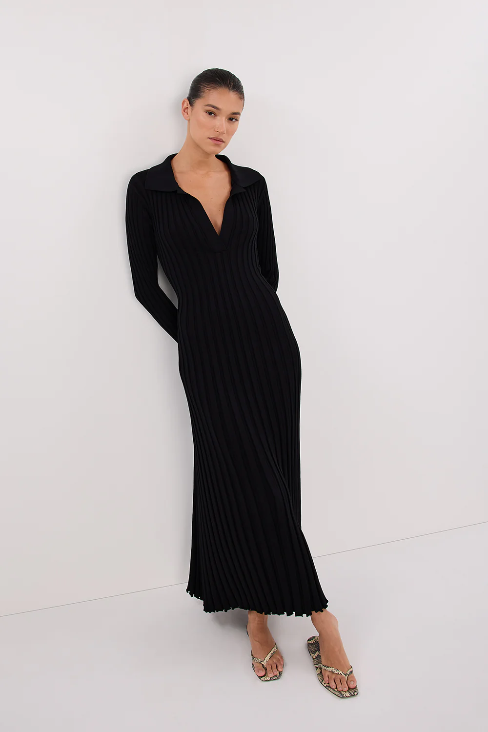 HAL BLACK LONG SLEEVE KNIT MIDI DRESS - Gamepaces