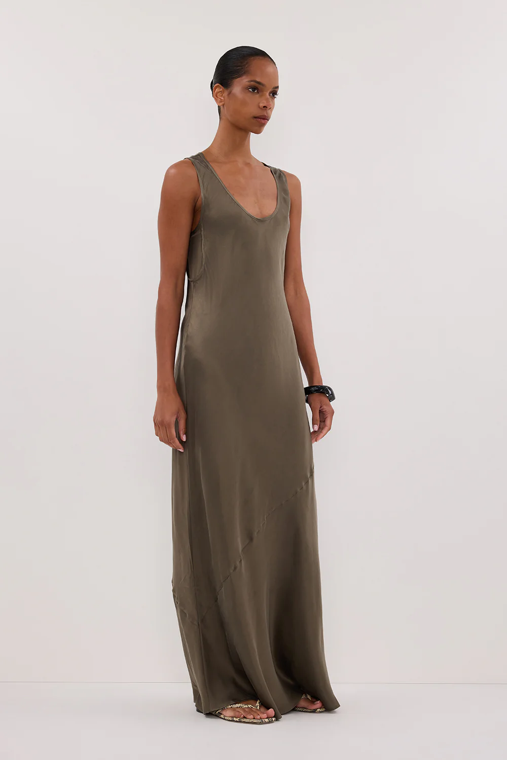 DARCY OLIVE SILK MAXI DRESS - Gamepaces