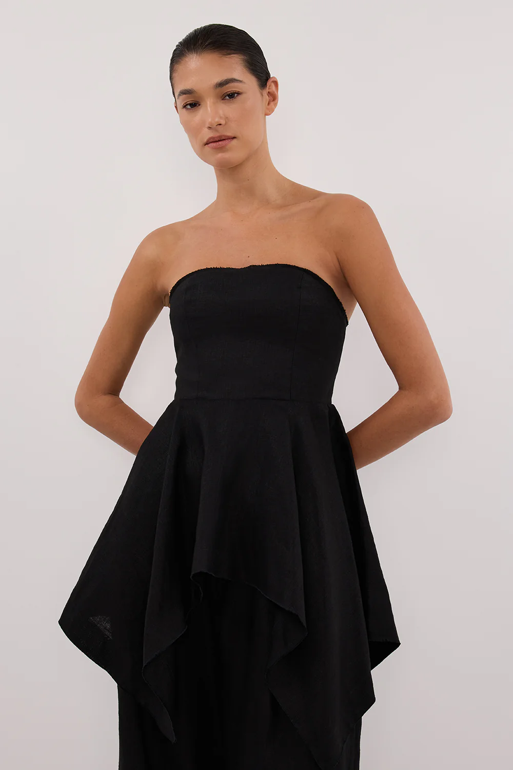 LUNA BLACK LINEN HANDKERCHIEF TOP - Gamepaces