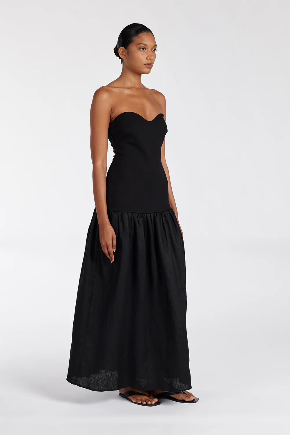 ELLISON BLACK STRAPLESS MIDI DRESS - Gamepaces