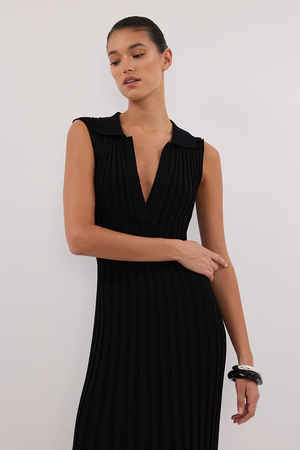 HAL BLACK SLEEVELESS KNIT MAXI DRESS - Gamepaces