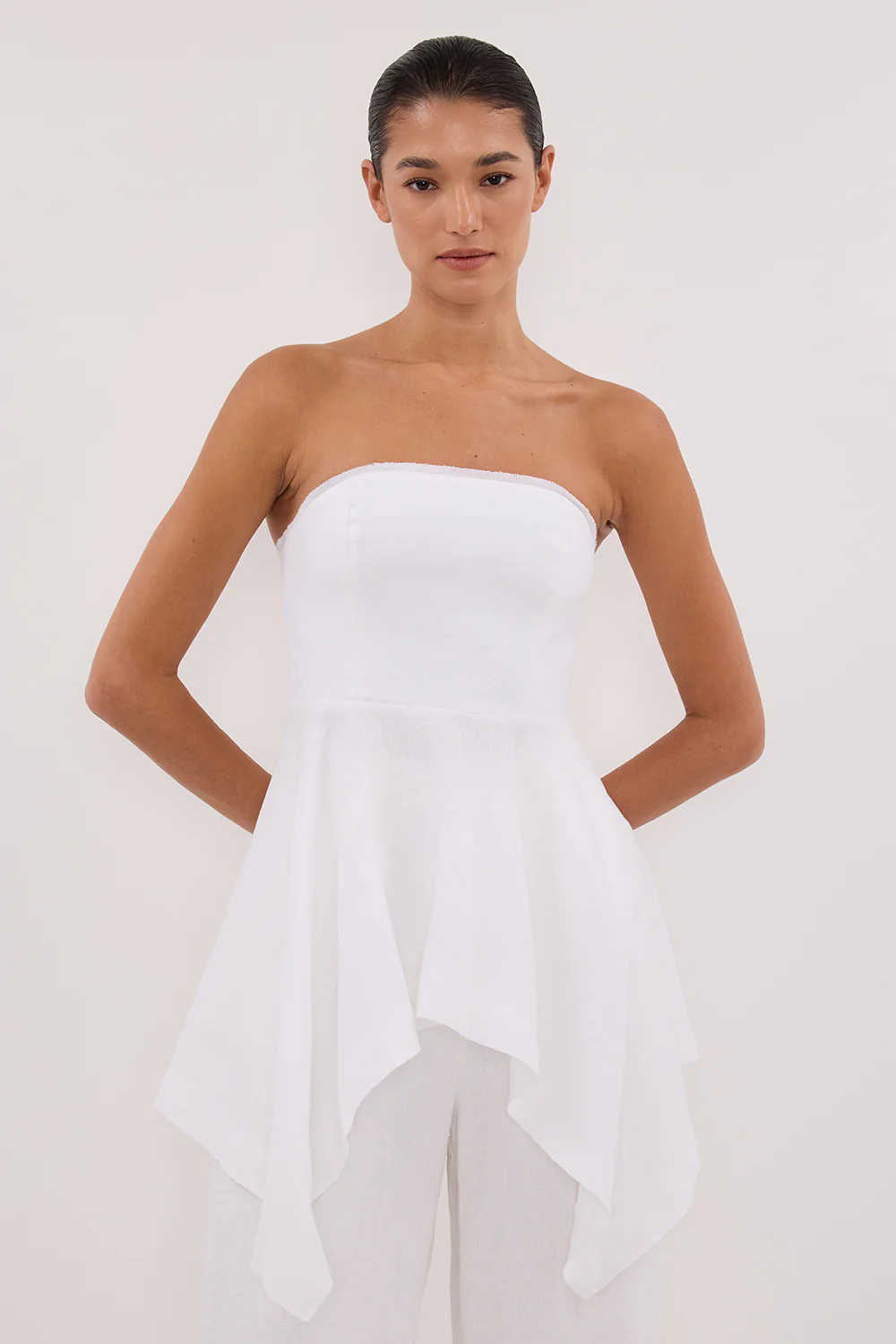 LUNA WHITE LINEN HANDKERCHIEF TOP - Gamepaces