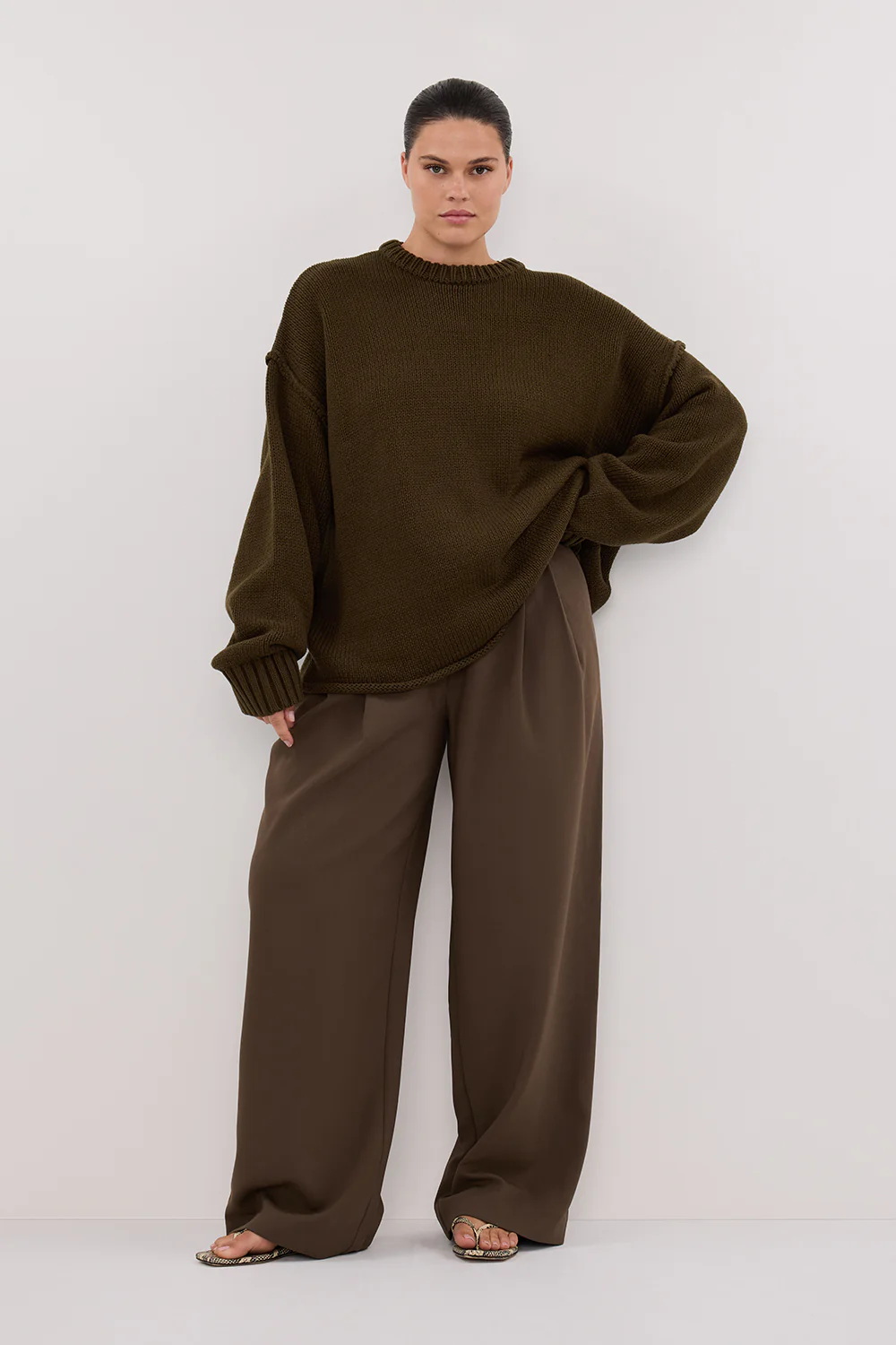 ROY OLIVE OVERSIZED LONGLINE KNIT JUMPER - Gamepaces