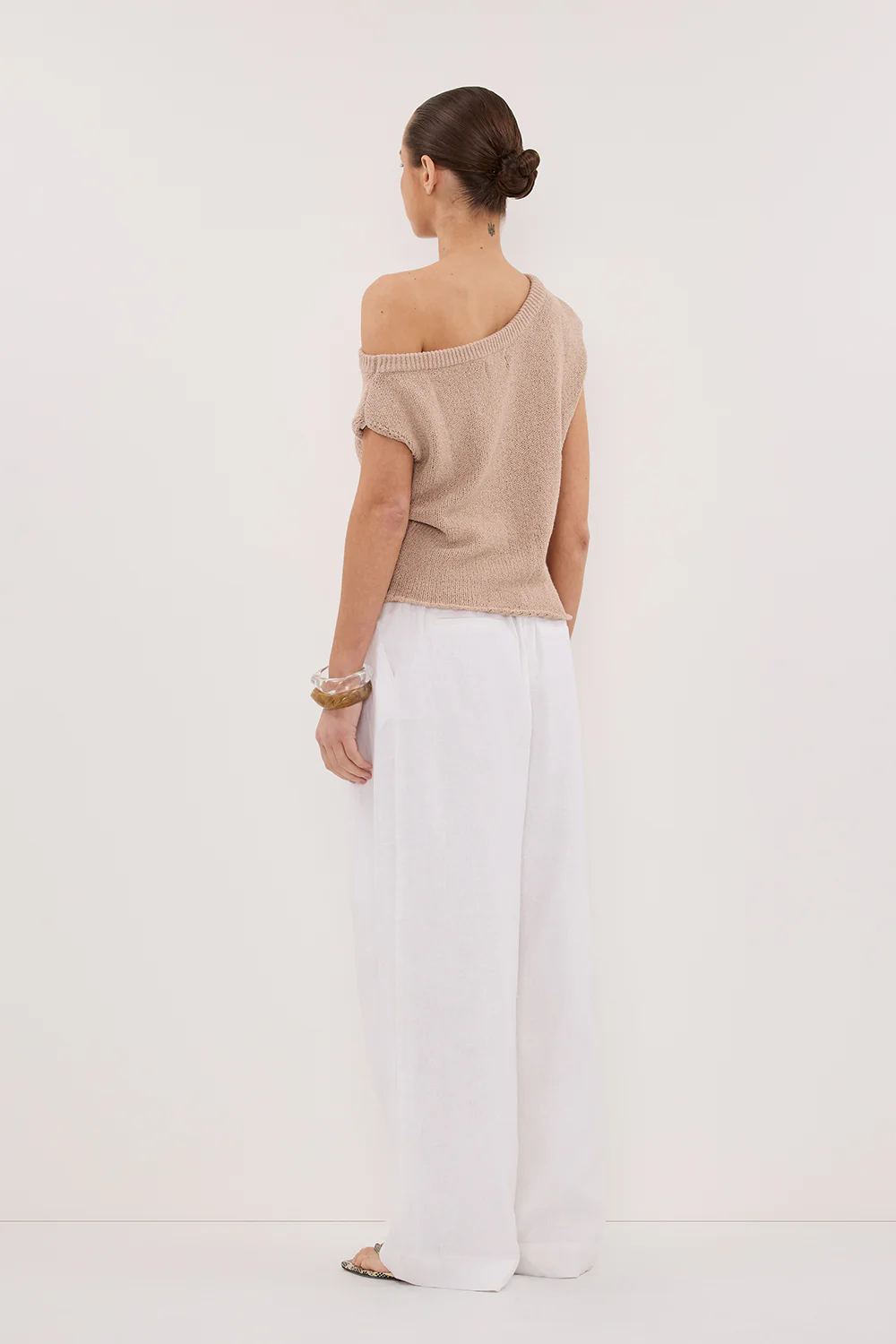 KERRY TAN ASYM KNIT TOP - Gamepaces