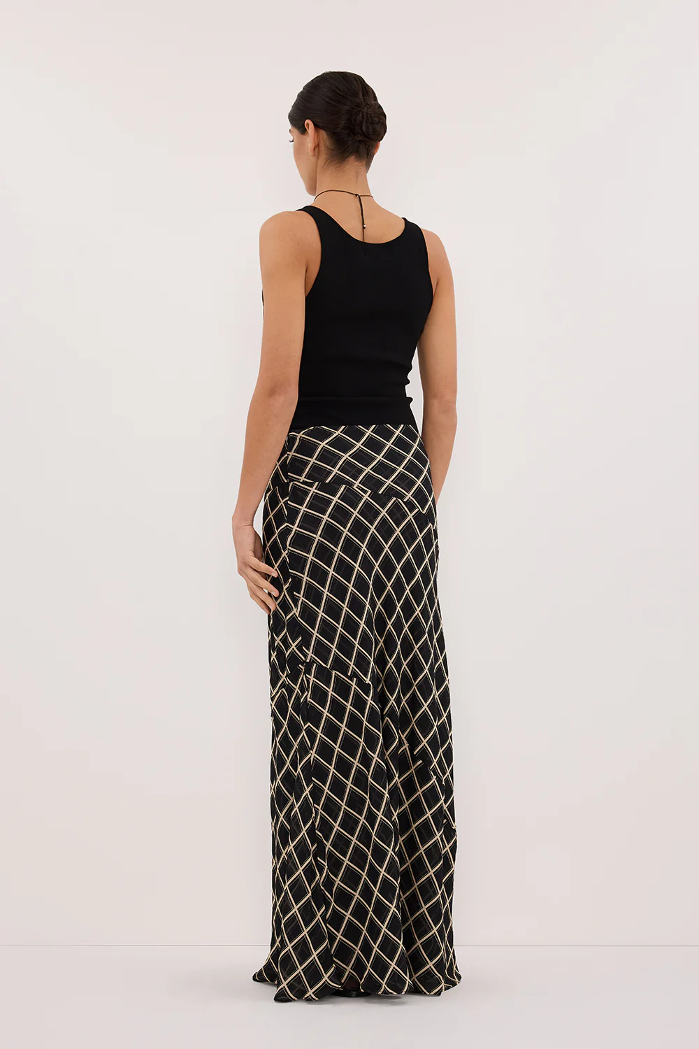 ARLINGTON BLACK MIDI SKIRT - Gamepaces