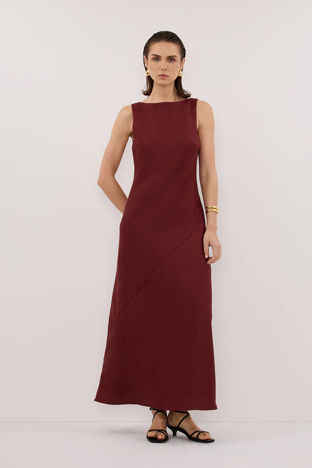 LACY SAHARA SLEEVELESS LINEN MIDI DRESS - Gamepaces