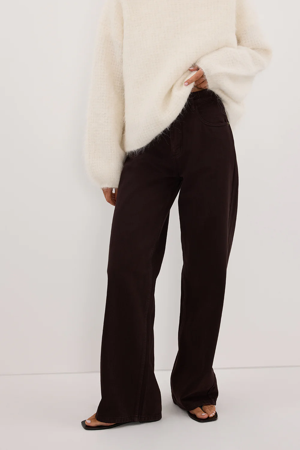 REAGAN 2.0 BURNT CHOC TALL SLOUCHY JEAN - Gamepaces