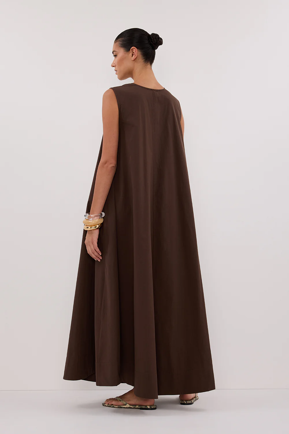 GABBY BITTER CHOC OVERSIZED COTTON MIDI DRESS - Gamepaces