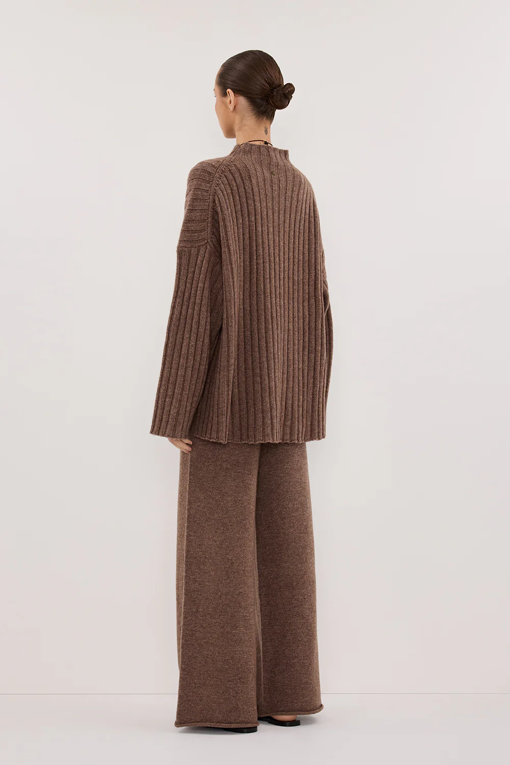 TUCSON MOCHA HIGH NECK KNIT JUMPER - Gamepaces