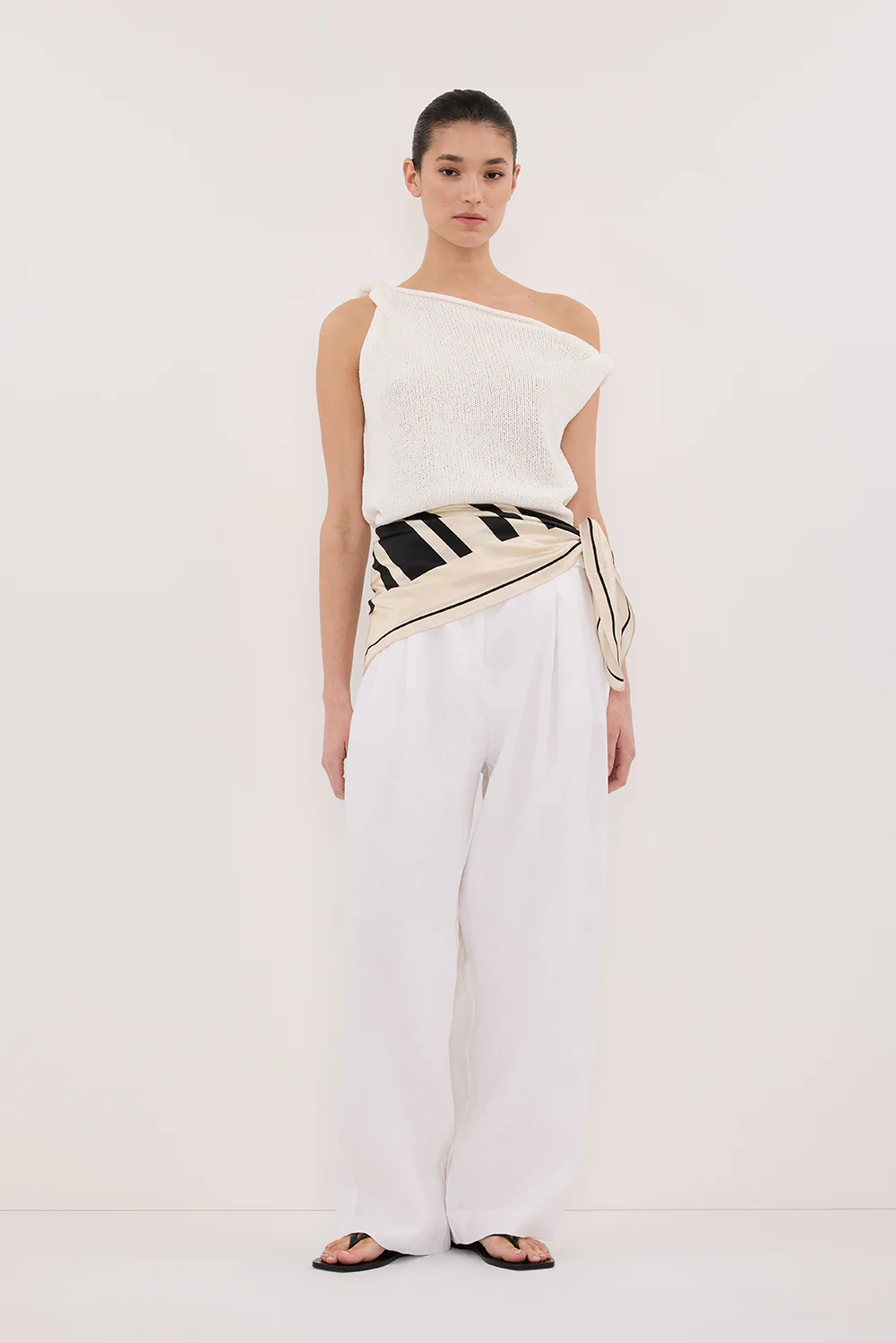 KARA OFF WHITE ASYM KNIT TOP - Gamepaces