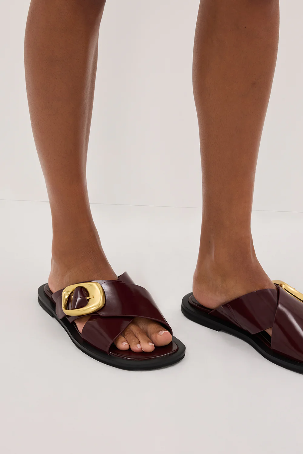 ALIAS MAE ELLE BURGUNDY SANDAL - Gamepaces