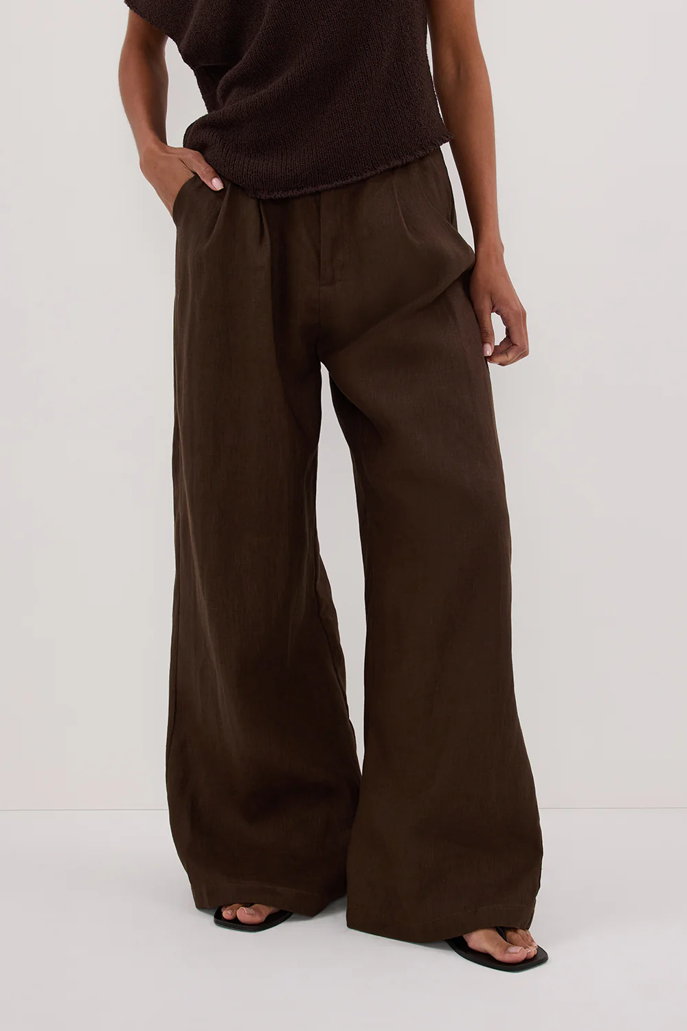 HOLDEN BITTER CHOC LINEN PANT - Gamepaces