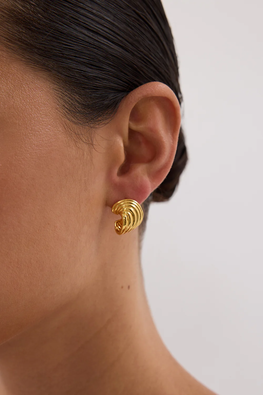 AMBER SCEATS KONA EARRING GOLD - Gamepaces