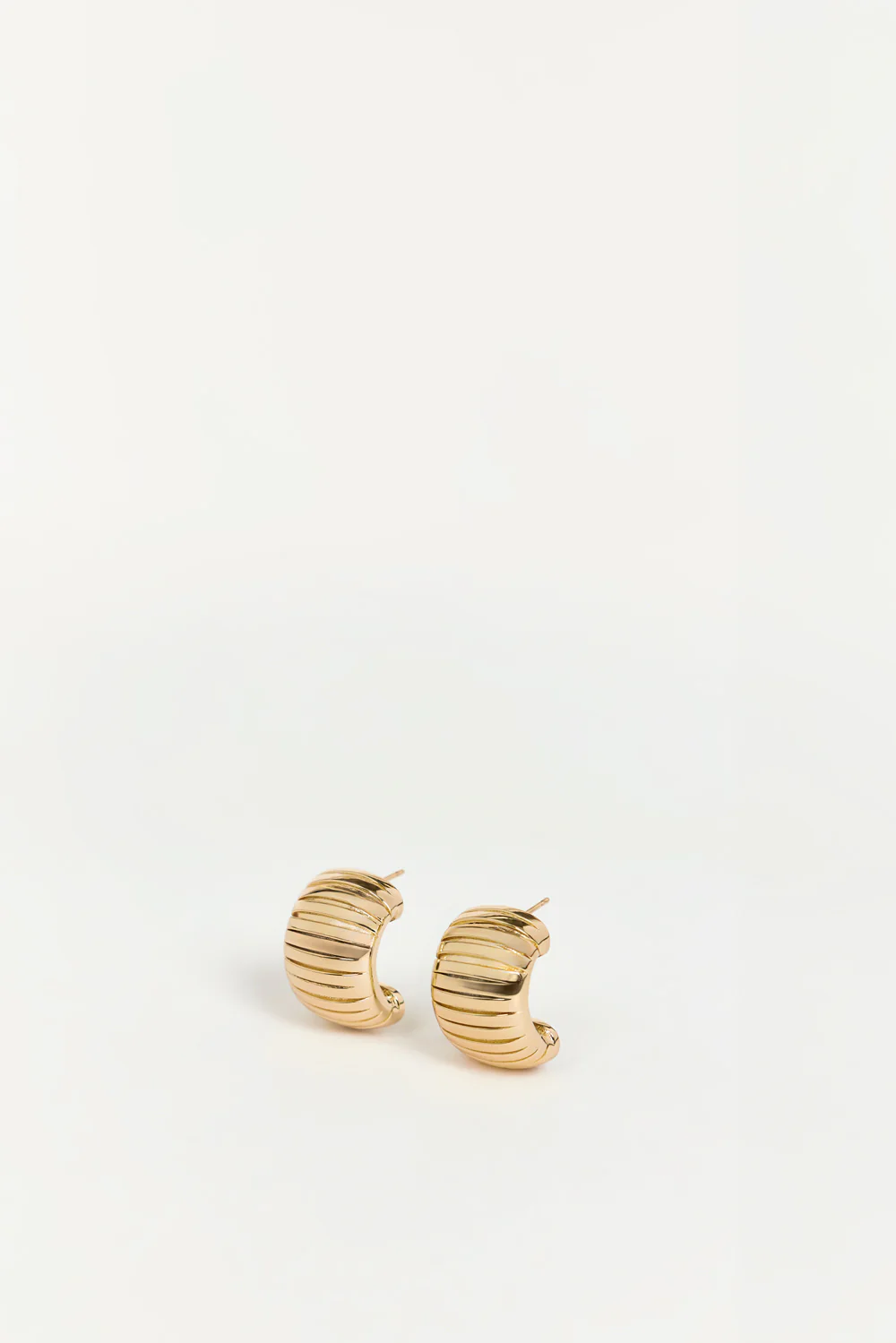 M  GA STEP GOLD EARRING - Gamepaces