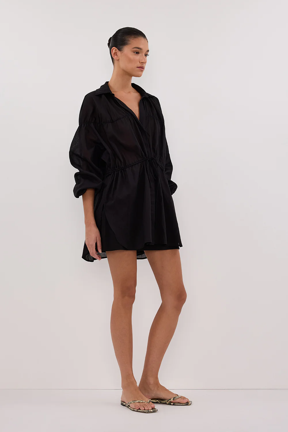 FLOYCE BLACK LINEN LONG SLEEVE TOP - Gamepaces