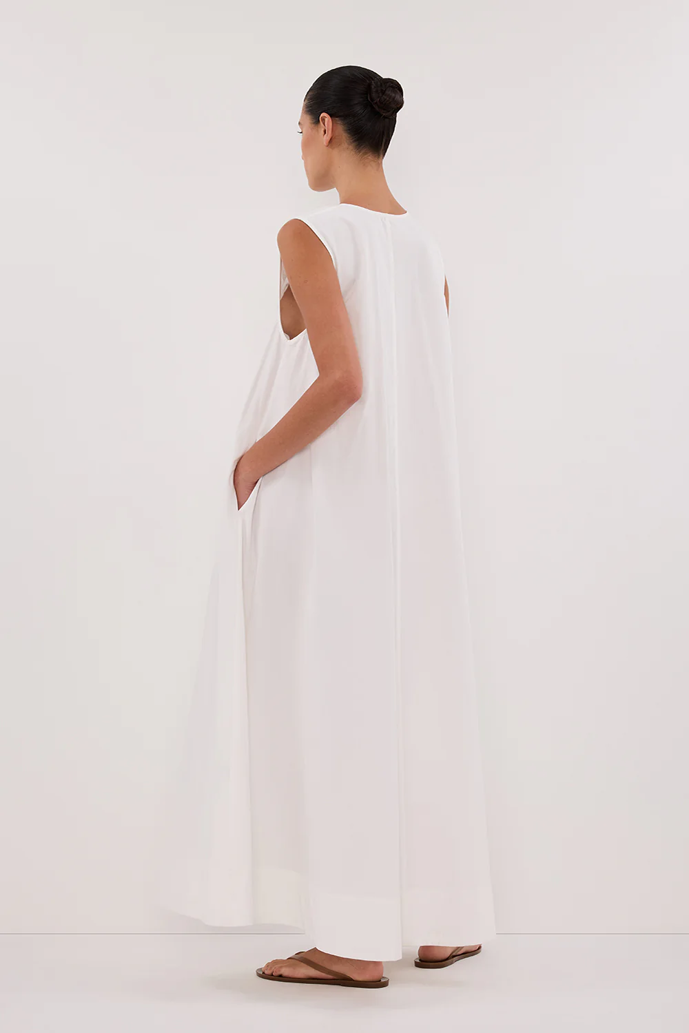 GABBY WHITE OVERSIZED COTTON MIDI DRESS - Gamepaces