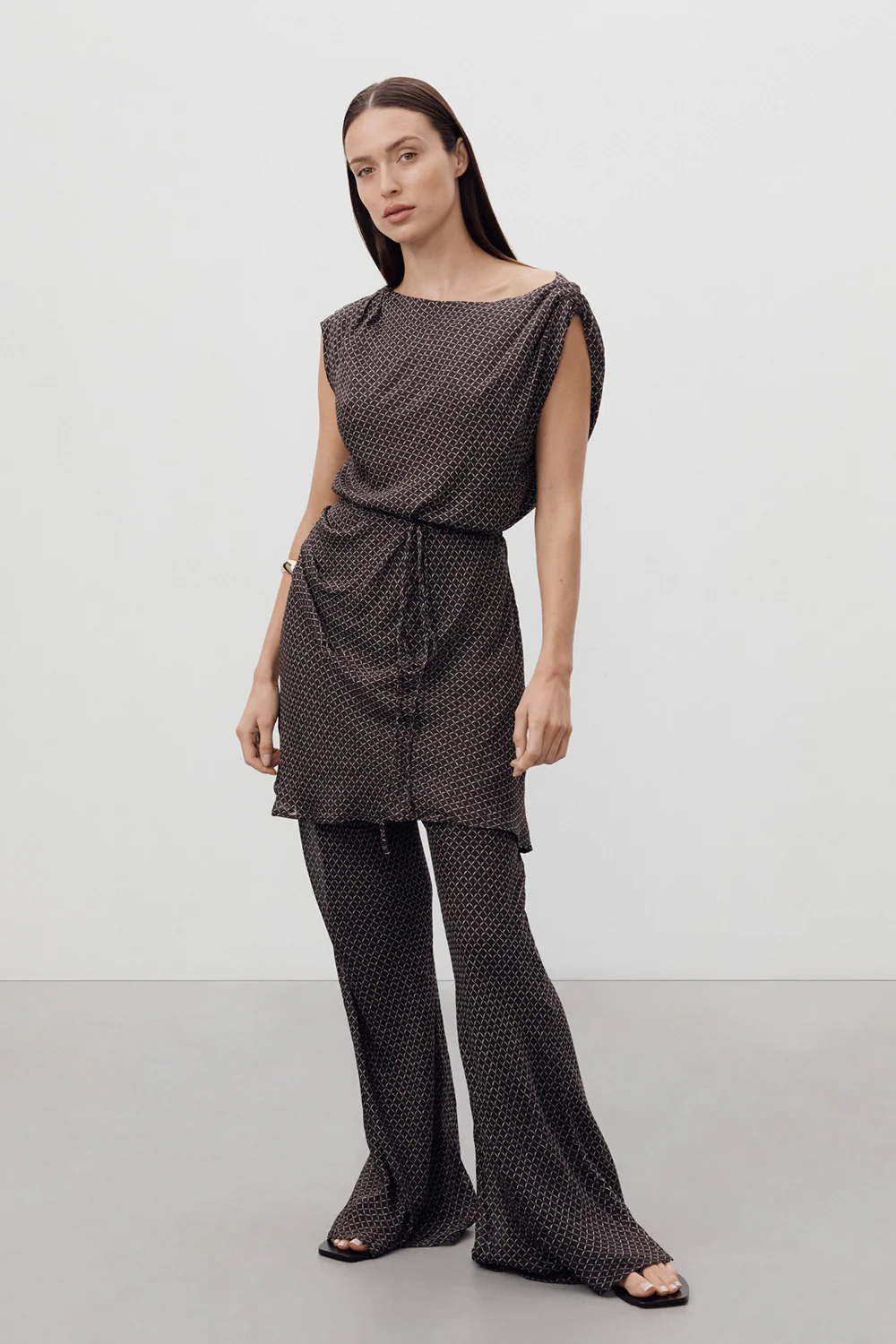 TIA CHOC MICRO CHECK MINI DRESS - Gamepaces