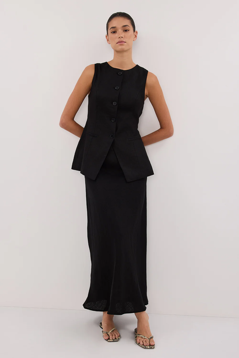 TYRA BLACK LINEN MIDI SKIRT - Gamepaces