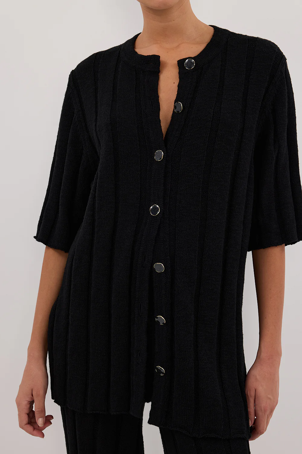 JAZZ BLACK BUTTON KNIT SHIRT - Gamepaces