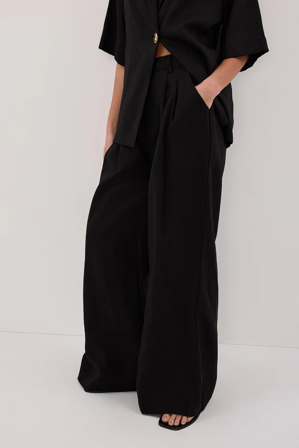 HOLDEN BLACK LINEN PANT - Gamepaces