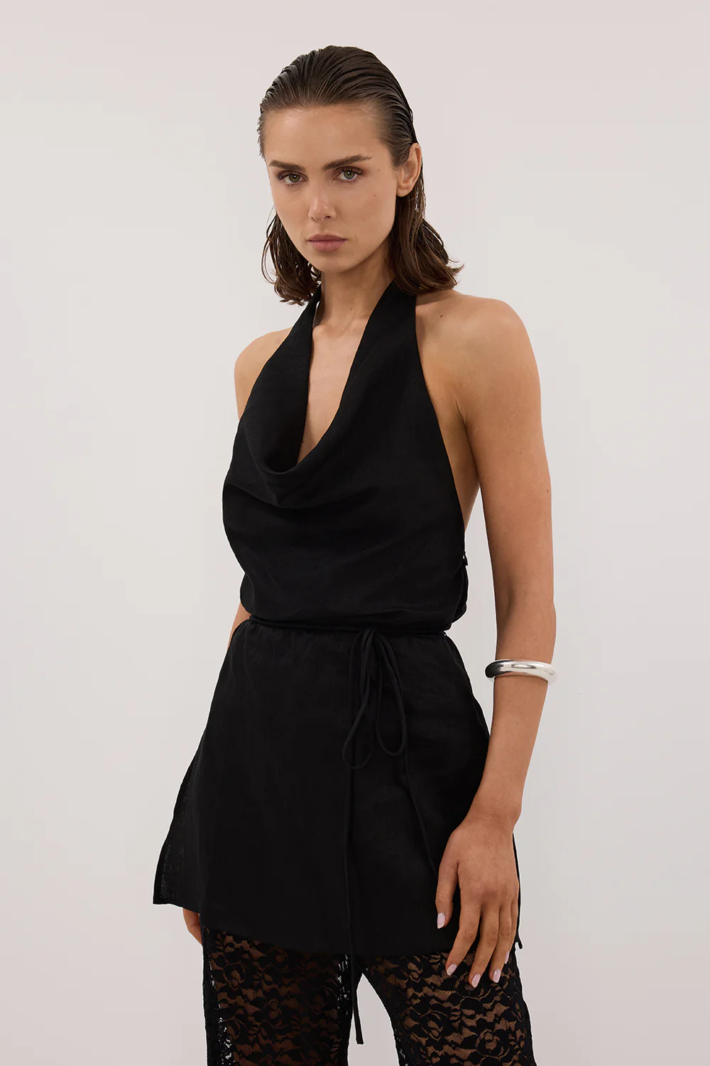 HAYLEE BLACK SLEEVELESS LINEN COWL TOP - Gamepaces