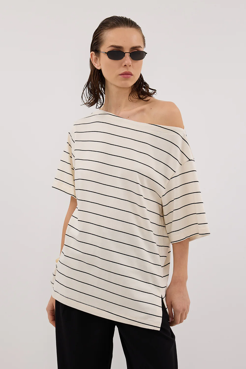 ESME OFF WHITE  STRIPE ASYM TEE - Gamepaces