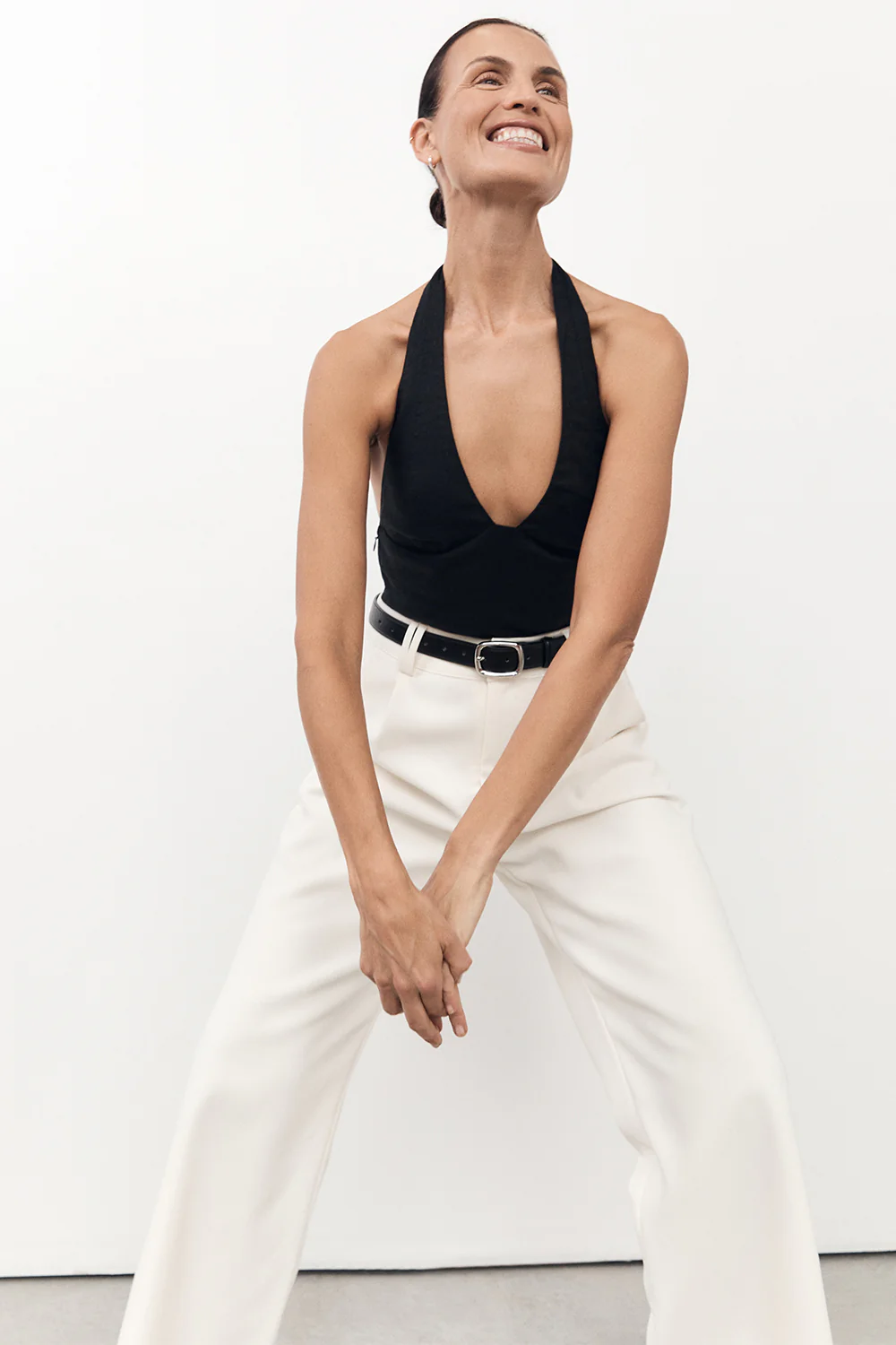 AUDREY BLACK LINEN HALTER TOP - Gamepaces