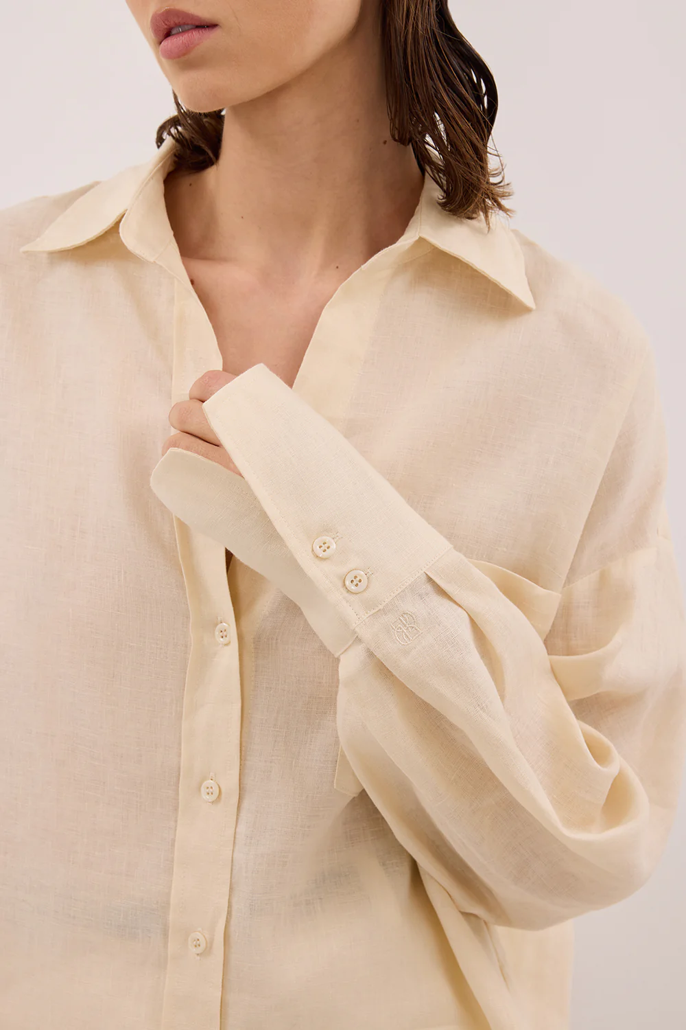 ELLIS SANDSTONE LONG SLEEVE LINEN SHIRT - Gamepaces
