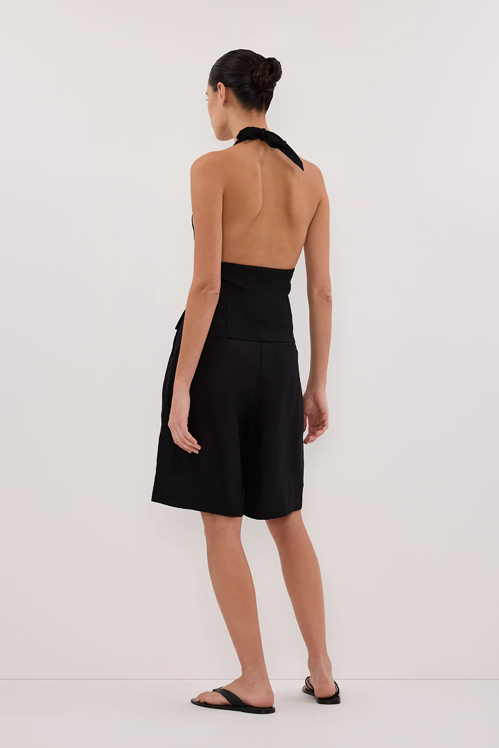 AUDREY BLACK LINEN HALTER TOP - Gamepaces