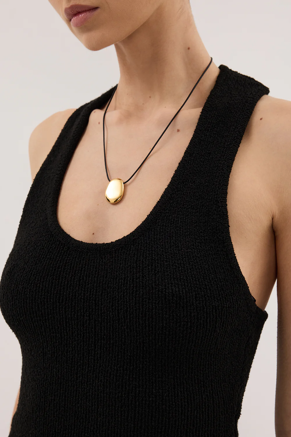 ASPEN BLACK SLEEVELESS RACER KNIT TOP - Gamepaces