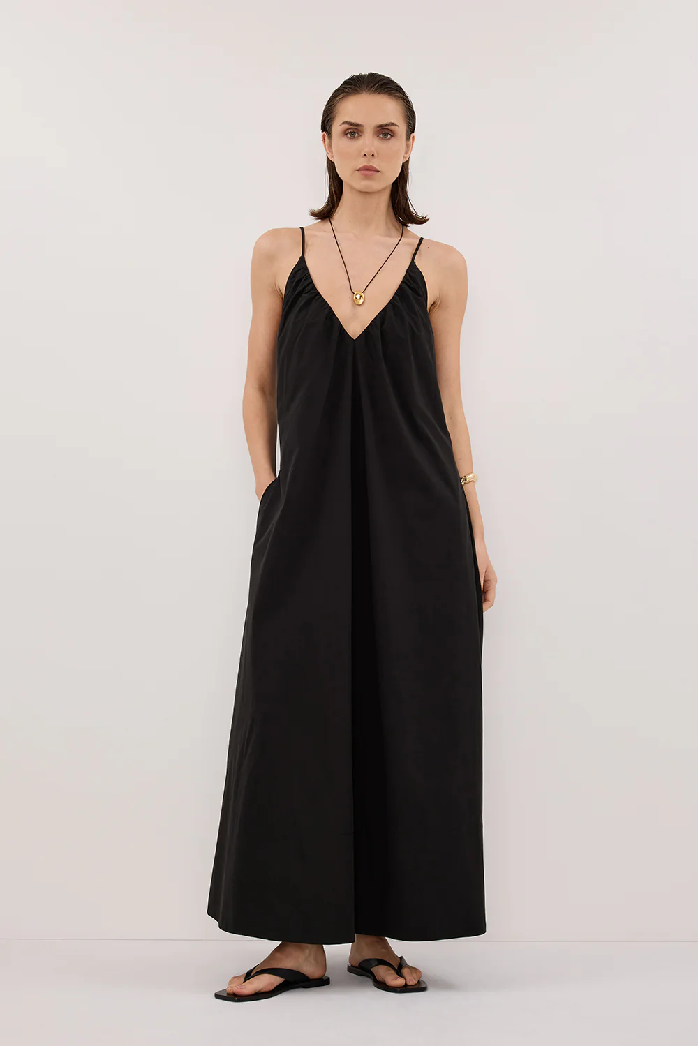 LIANA BLACK SLEEVELESS POPLIN TENT MIDI DRESS - Gamepaces
