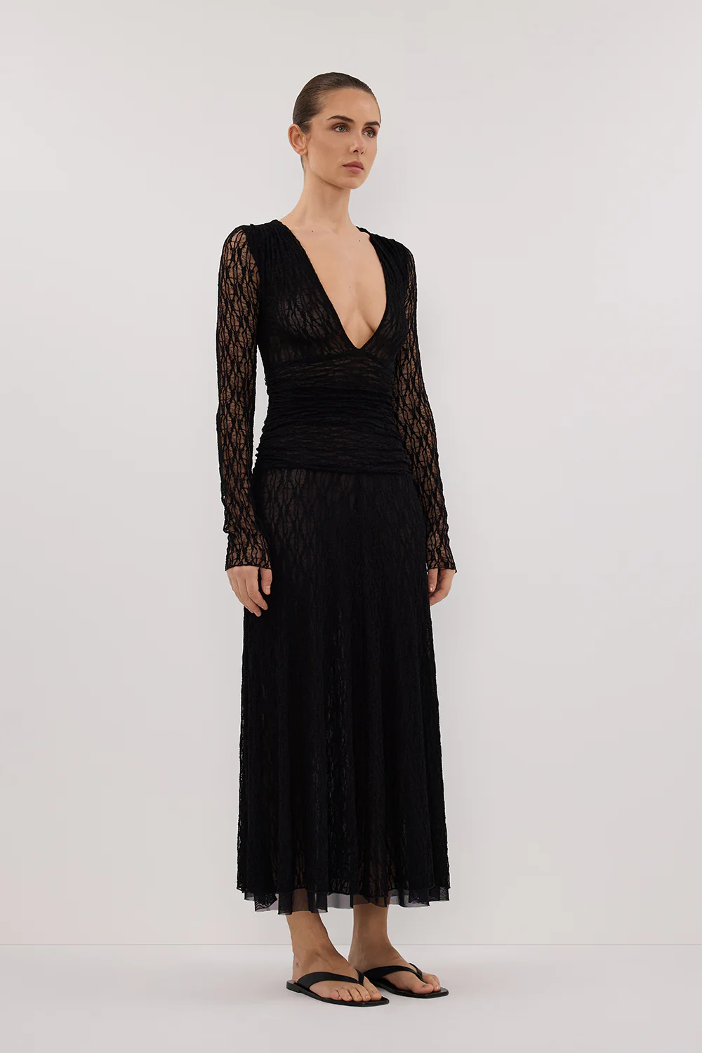LIZZIE BLACK LACE LONG SLEEVE MAXI DRESS - Gamepaces