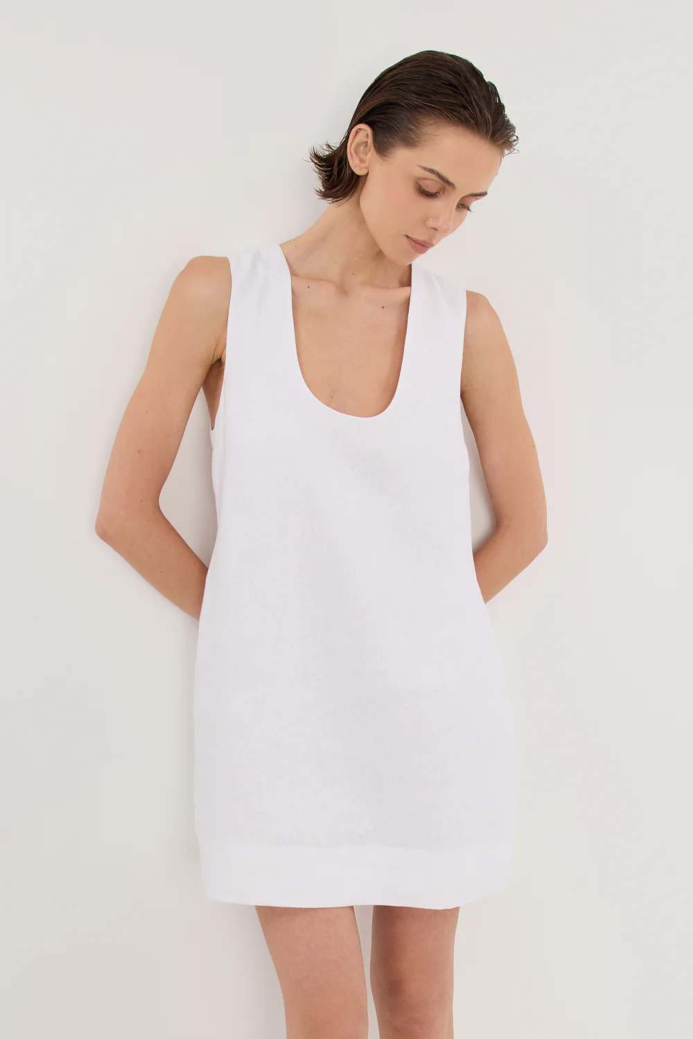 LOTUS WHITE LINEN MINI DRESS - Gamepaces