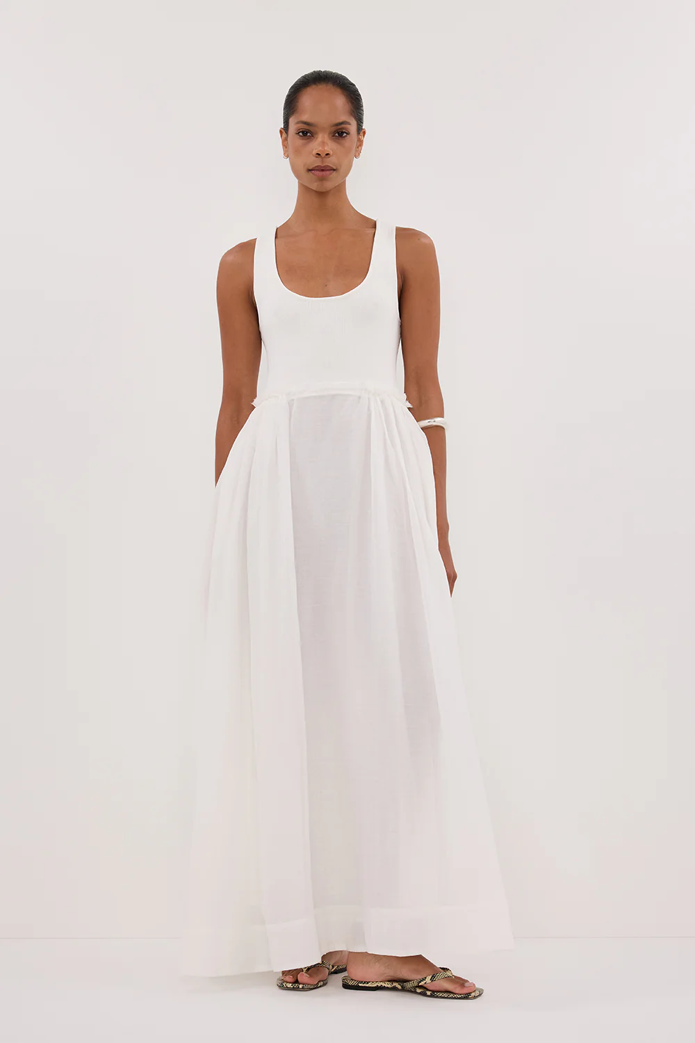 APRIL WHITE HYBRID KNIT MIDI DRESS - Gamepaces