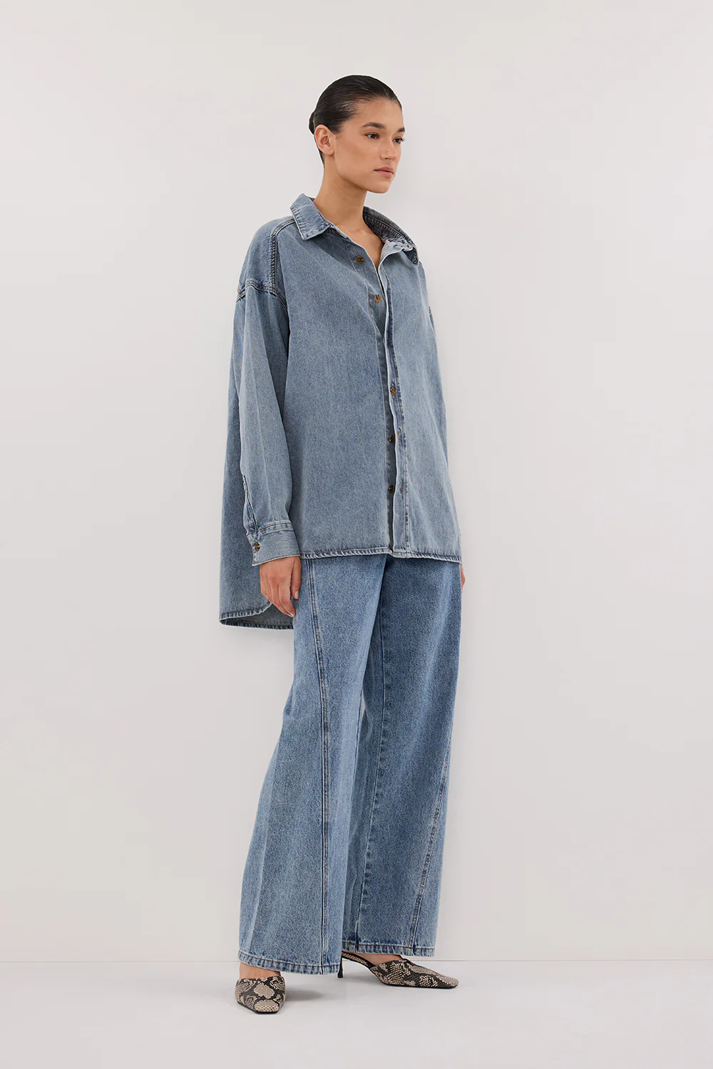 ASHTON CLASSIC BLUE OVERSIZED DENIM SHIRT - Gamepaces