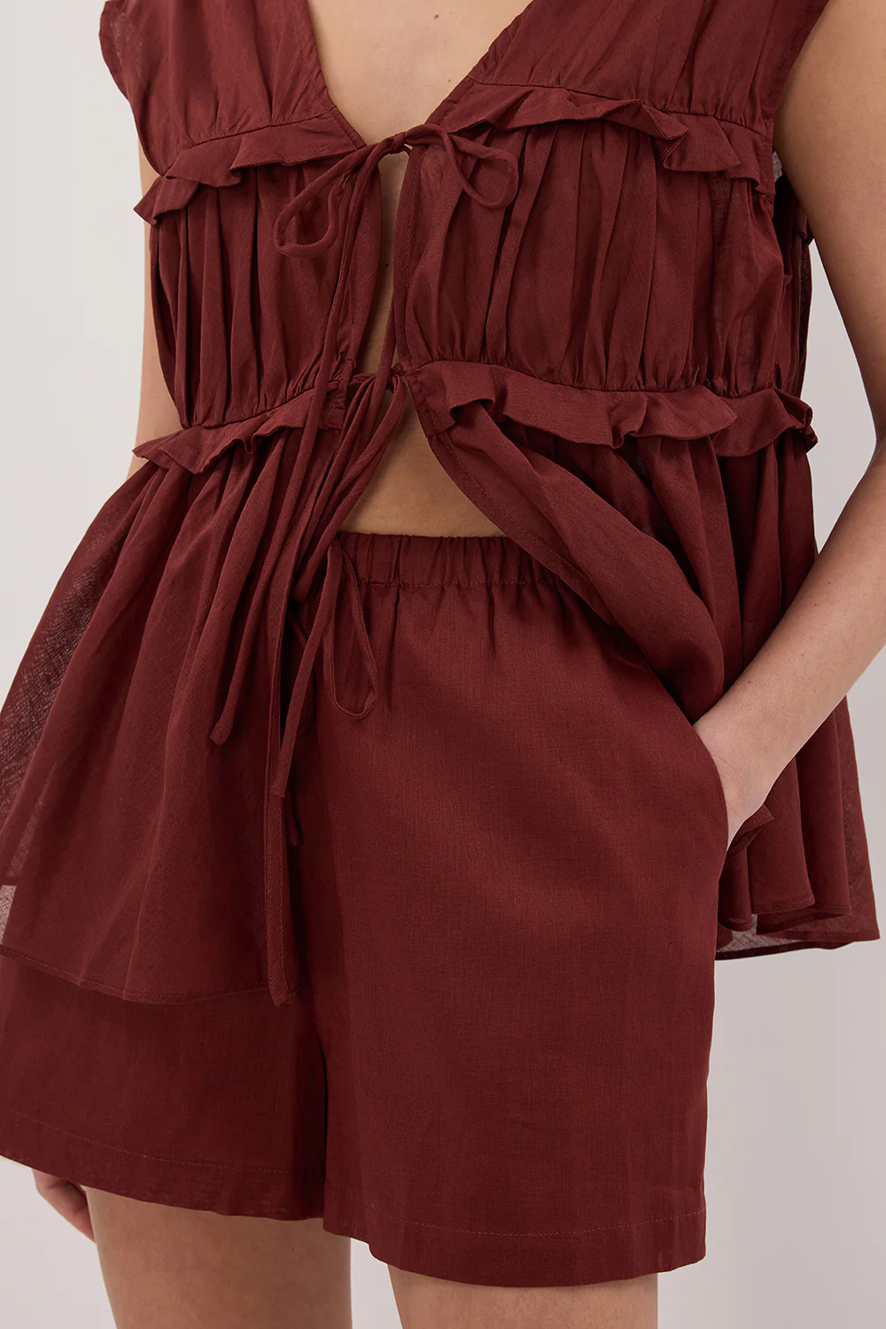 QUINN SAHARA LINEN SHORT - Gamepaces