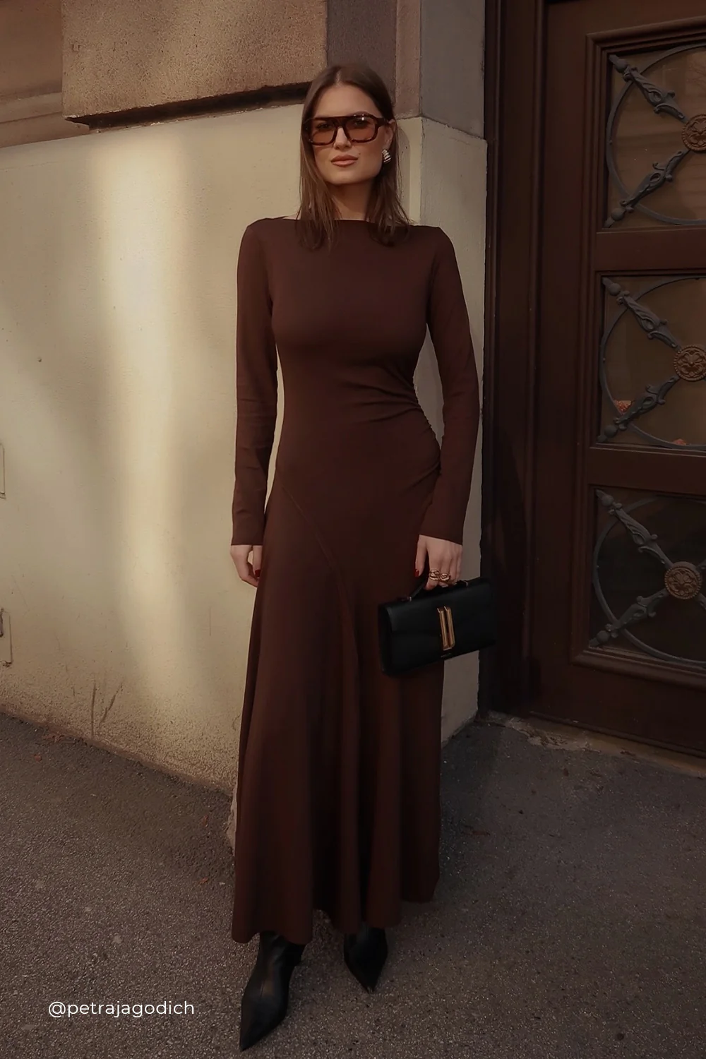 HADLEY CHOC LONG SLEEVE KNIT MAXI DRESS - Gamepaces