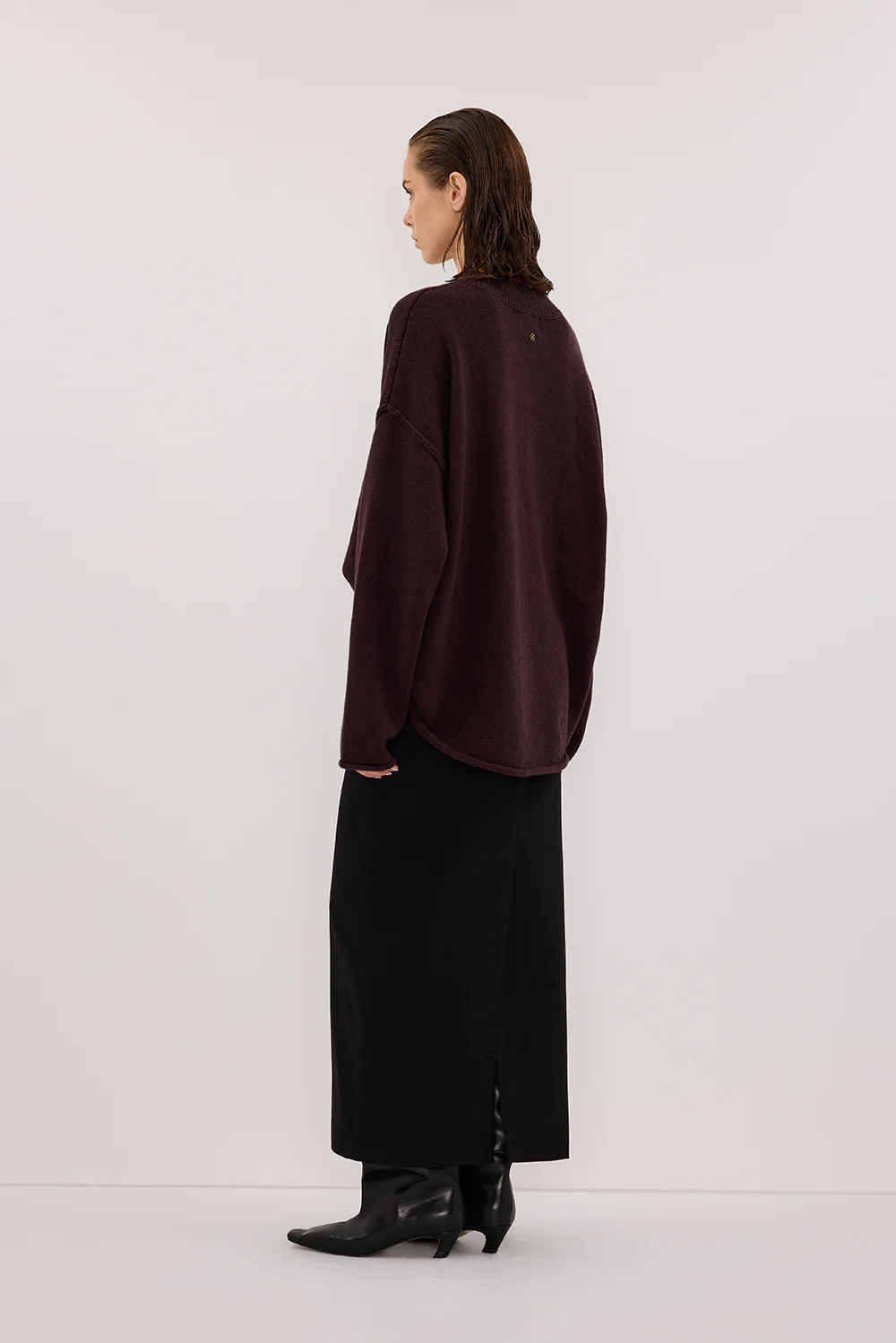 LIZA BLACK TAILORED MIDI SKIRT - Gamepaces