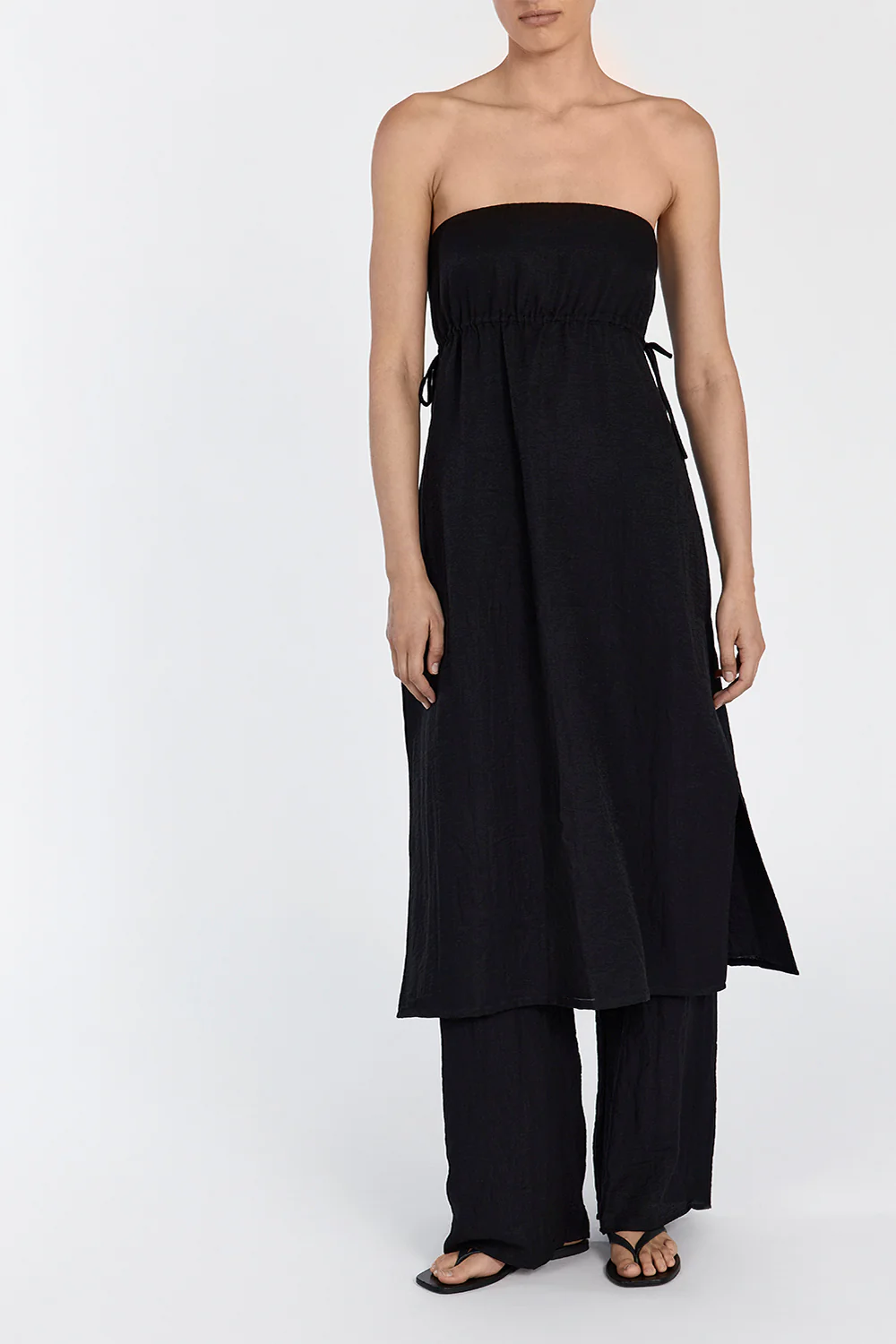 MEI BLACK LINEN BLEND TUNIC TOP - Gamepaces