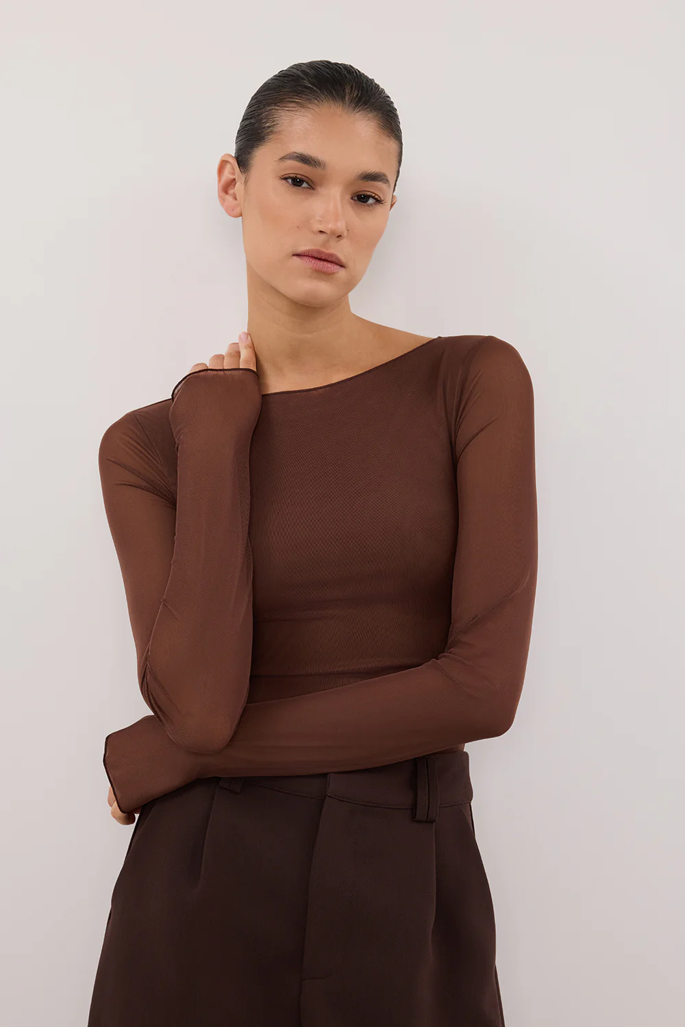 NYRA CHOC LONG SLEEVE MESH TOP - Gamepaces