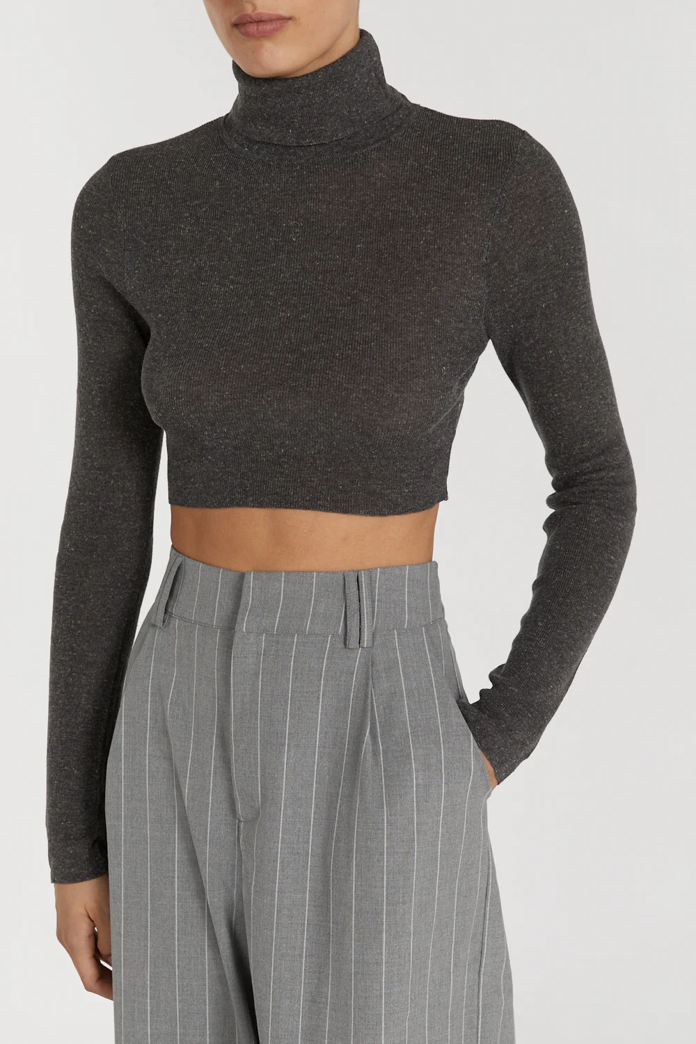 TANNER CHARCOAL KNIT CROP TOP - Gamepaces