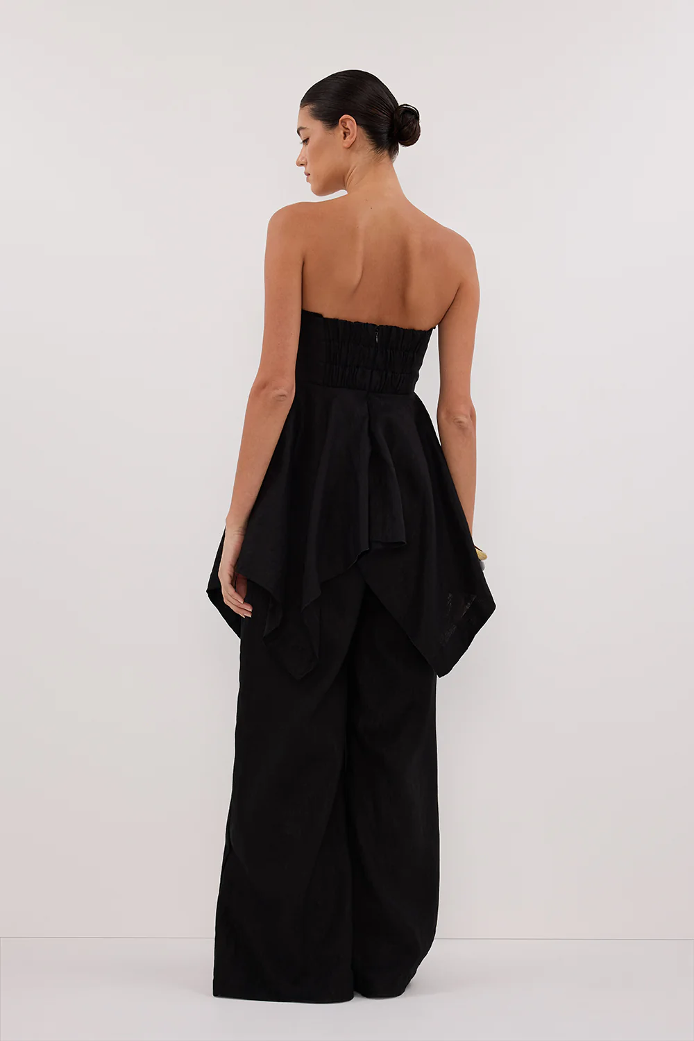 LUNA BLACK LINEN HANDKERCHIEF TOP - Gamepaces